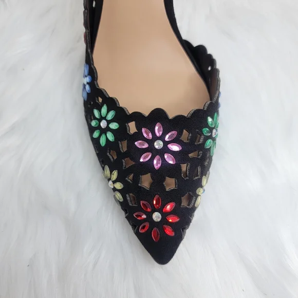 INC International Concepts black pumps pointed toe multi colored floral heels. - Picture 6 of 9